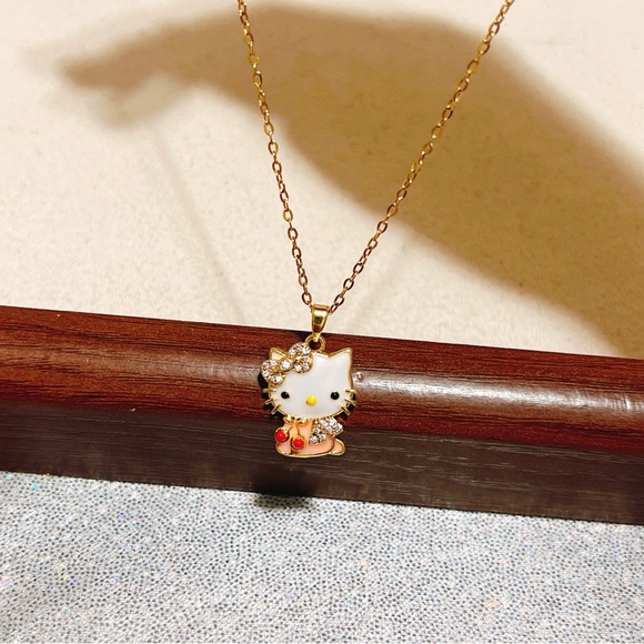 ✨ super cute hk necklsce🐱 - Picture 3 of 10